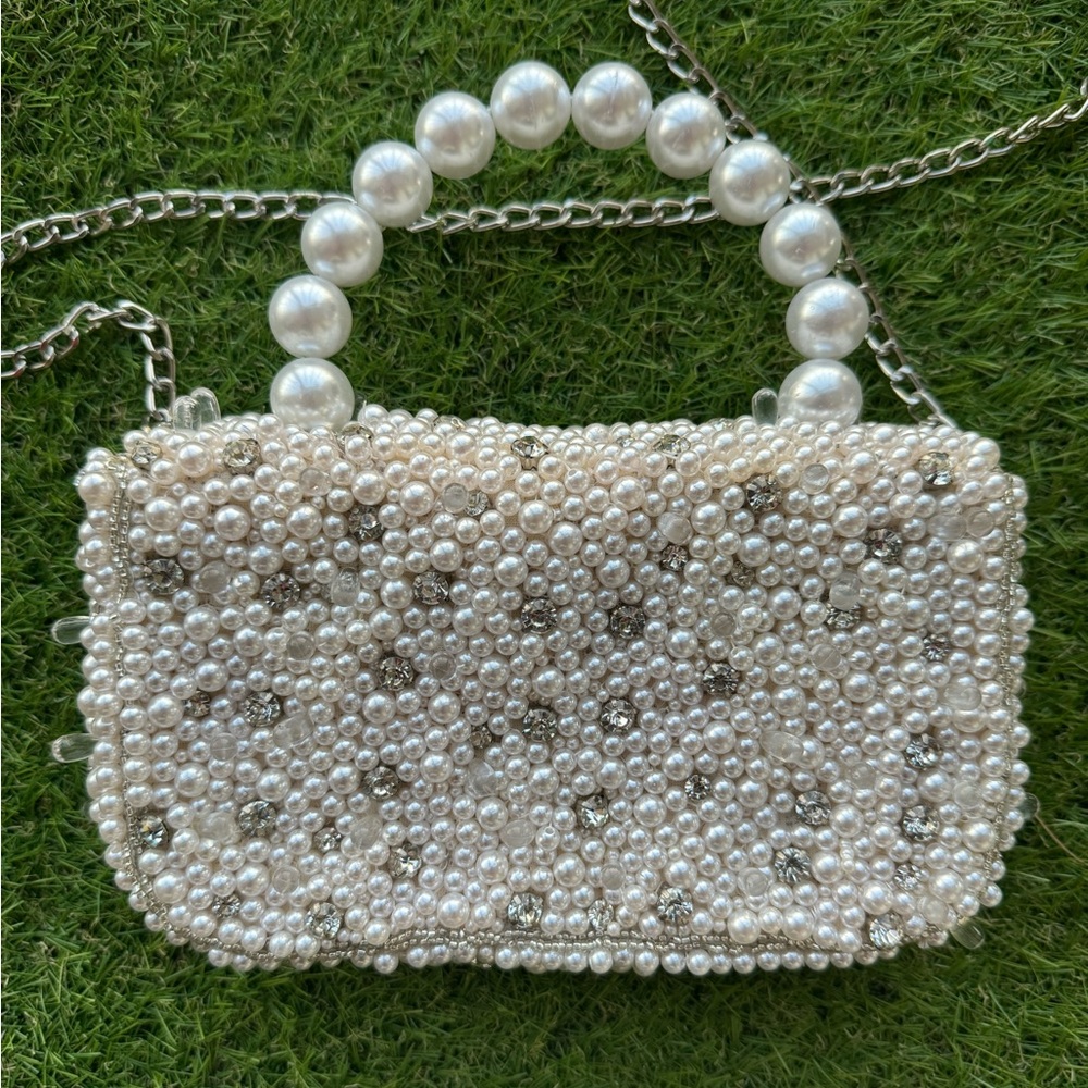 ๐HOST PICK!๐ NWT Fiona beaded pearl strap bag - Picture 8 of 9